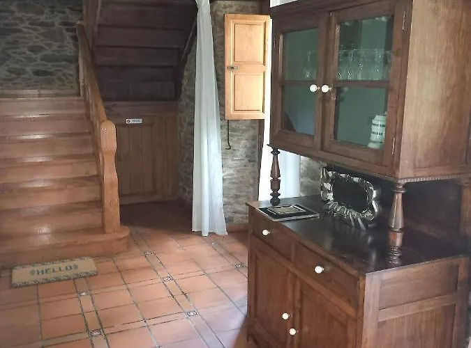 Casa Milia Castaneda (Galicia)